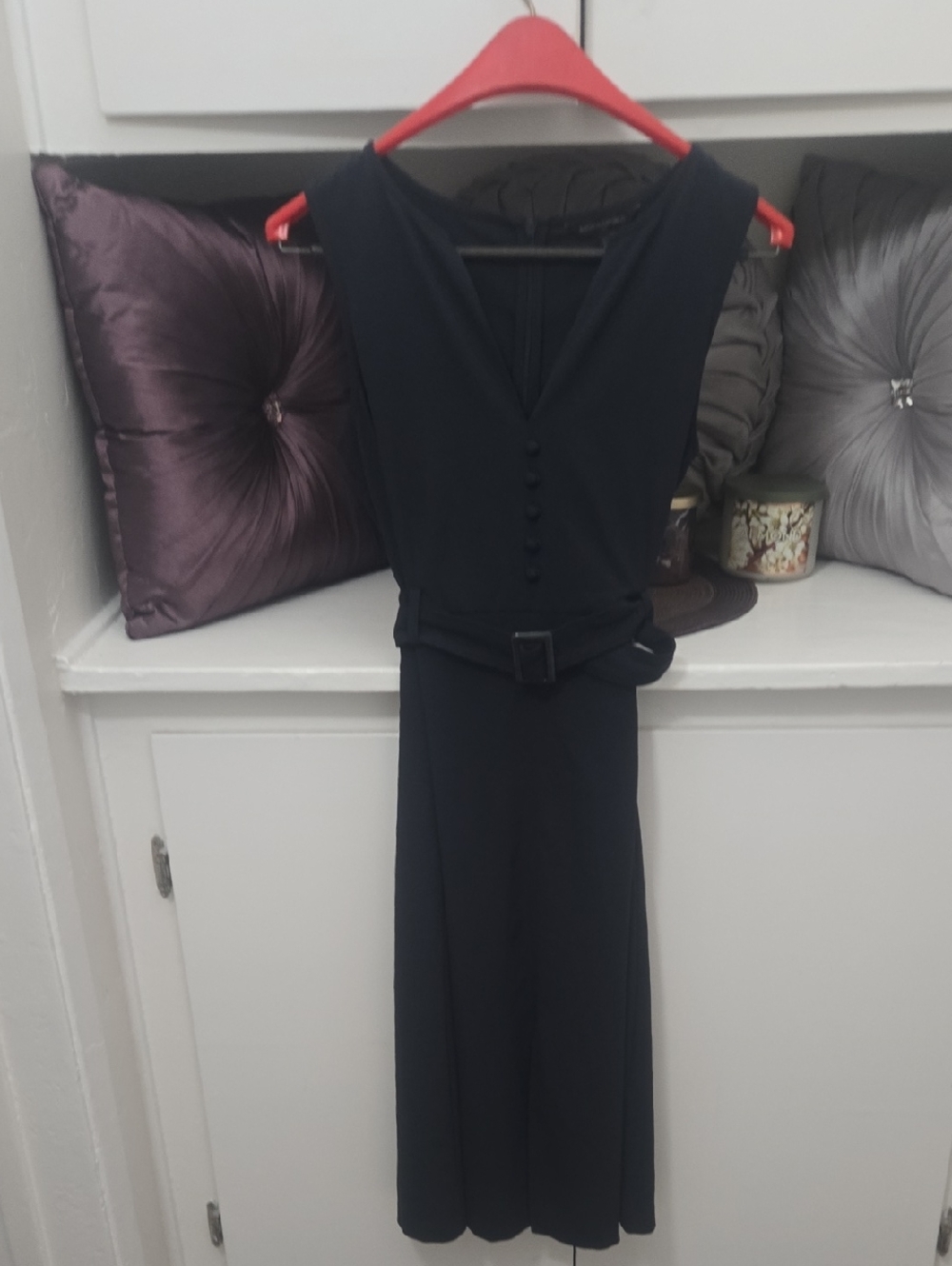Banana Republic Black Sleeveless V-Neck Midi Dress with Belted Waist